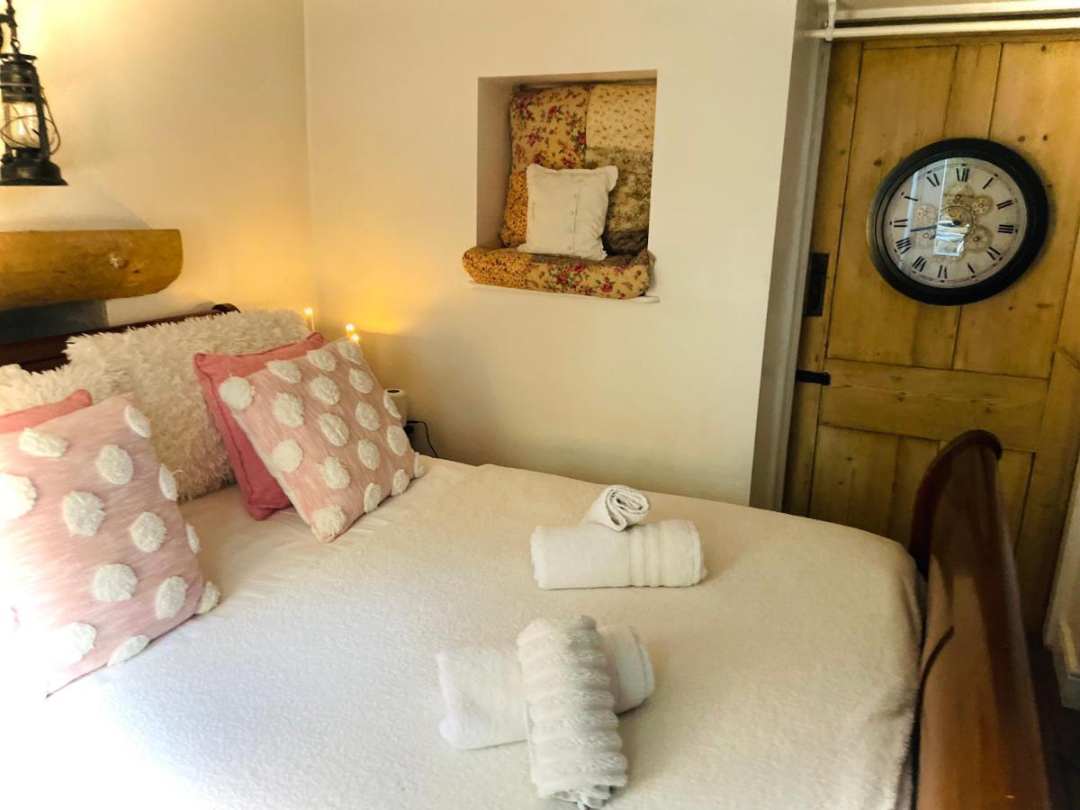 The Beehive, Ground Floor Apartment In Norfolk, No Shared Amenities Downham Market Exteriör bild